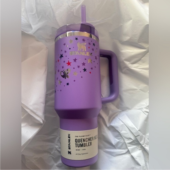 Stanley x Olivia Rodrigo Quencher H2.0 FlowState™ Tumbler40 OZ
